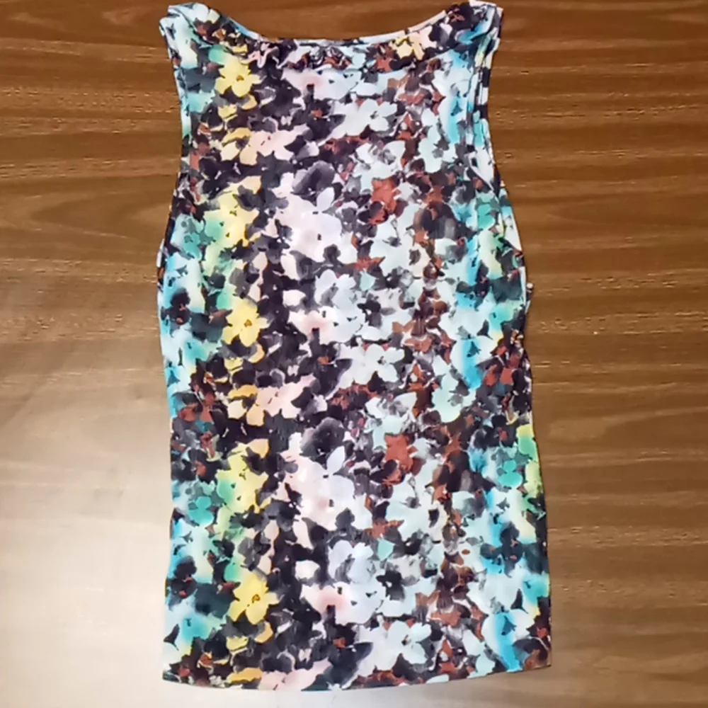 Relativity Size S Flower Pattern Ruffle Blouse - Picture 2 of 3